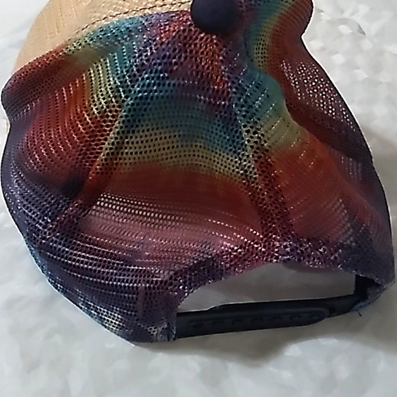 Hat - Picture 3 of 5